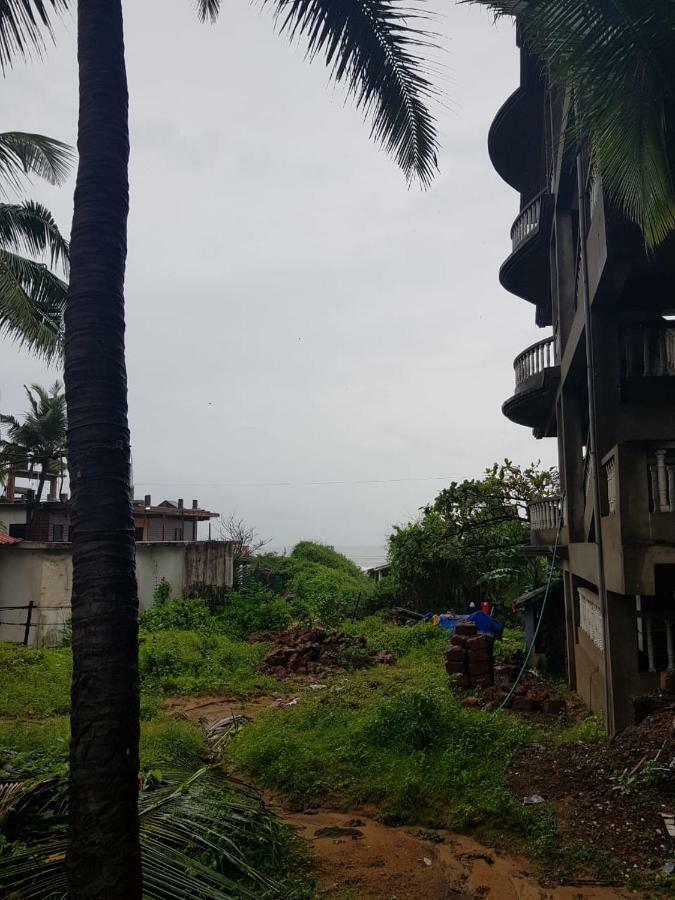 Velankanni Beach House Hotell Calangute Exteriör bild